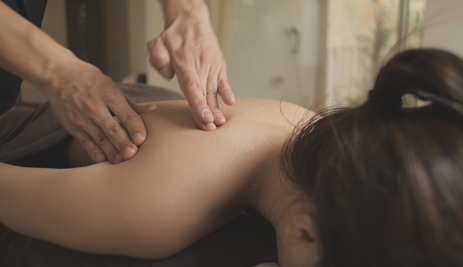 スウェディッシュマッサージ手技